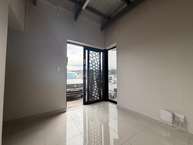 To Let Commercial Property for Rent in Mount Pleasant Eastern Cape